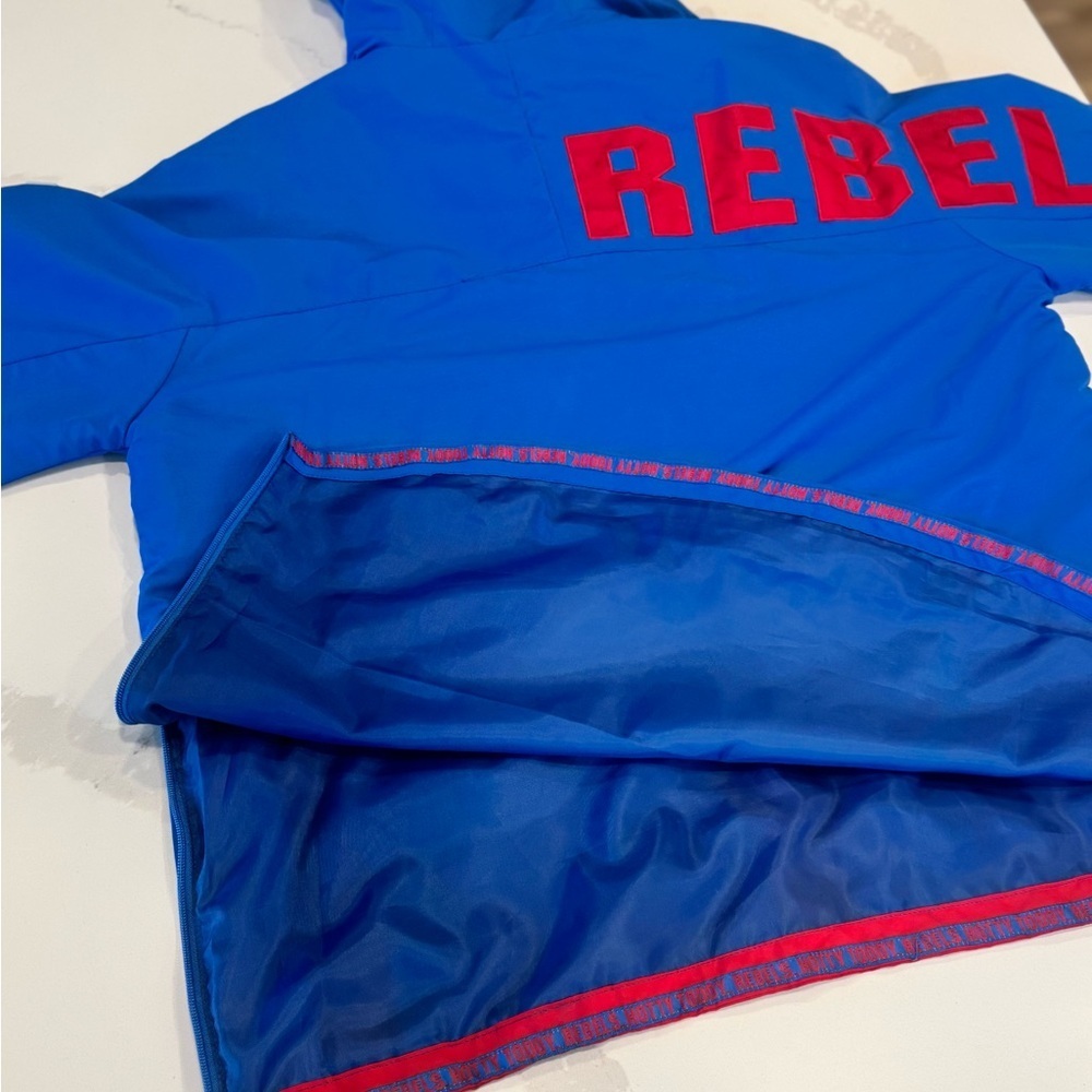 Colosseum Ole Ms Blue and Red Raincoat - Picture 7 of 12